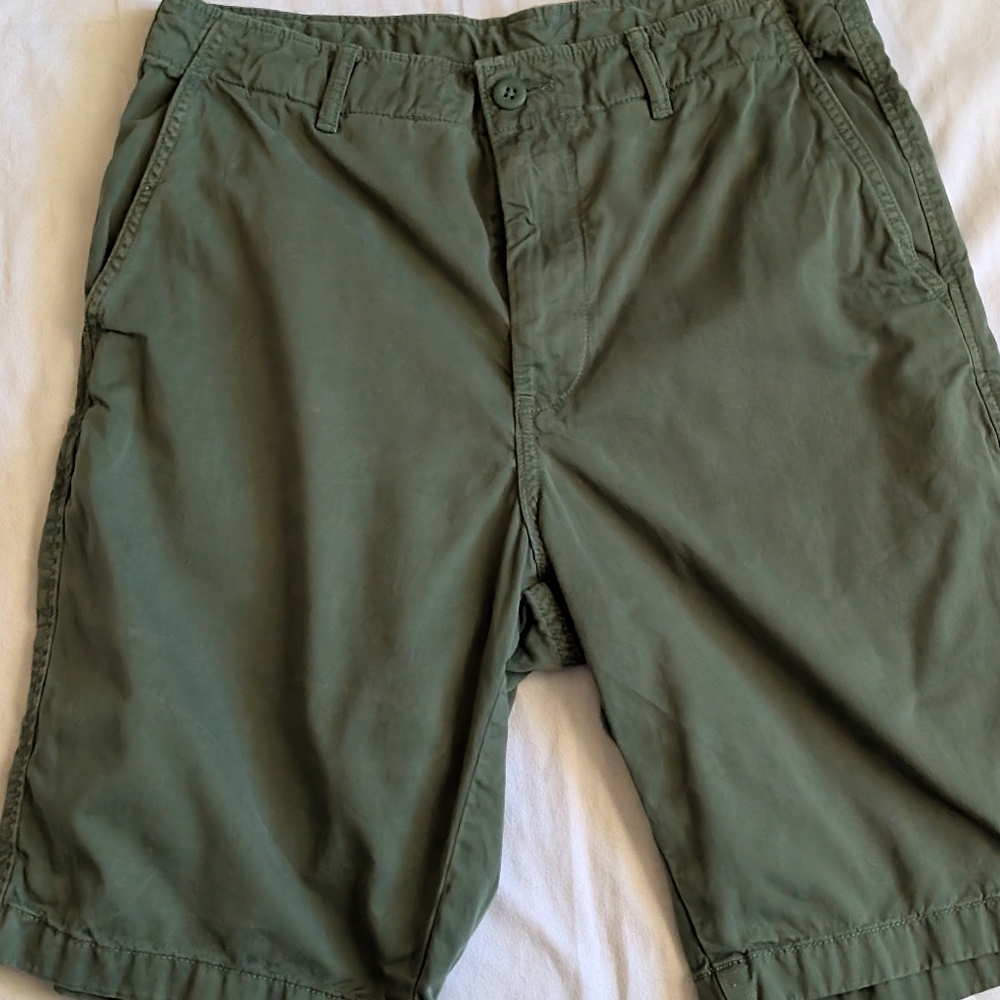 Uniqlo Shorts Size Small